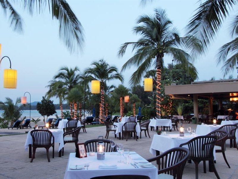 Marriott Resort And Spa Nai Yang Beach Екстериор снимка